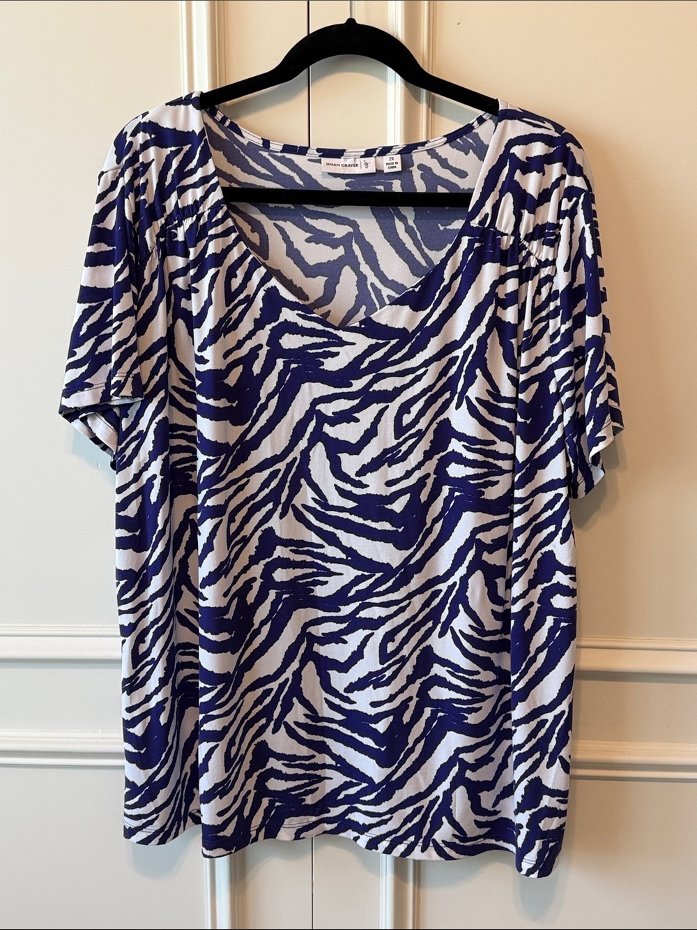 Susan Graver Plum and White Zebra-Print Short Sleeve Top